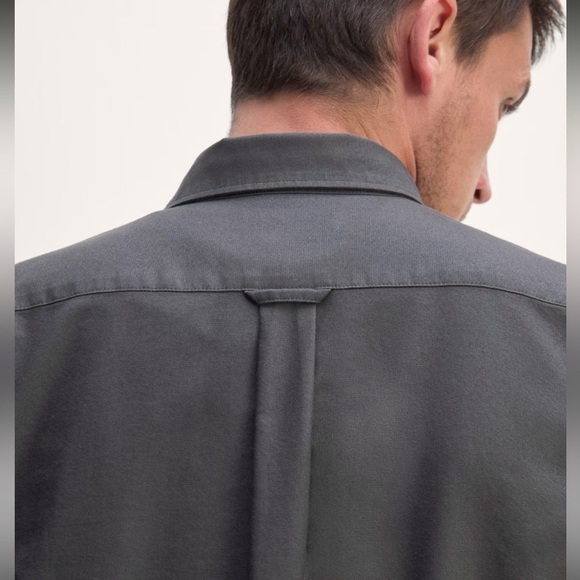 Everlane The Slim Oxford Shirt - Picture 4 of 9